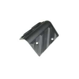 Czarny narożnik 85x50 mm do kolumn głośnikowych z otworami M4